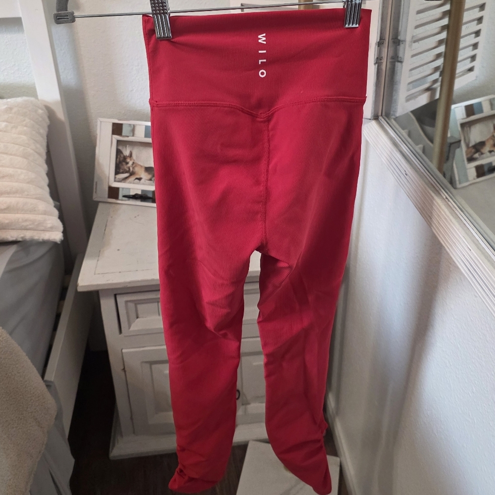 🆕️ WILO Ribbed High Rise Ruched Leggings - Picture 5 of 11